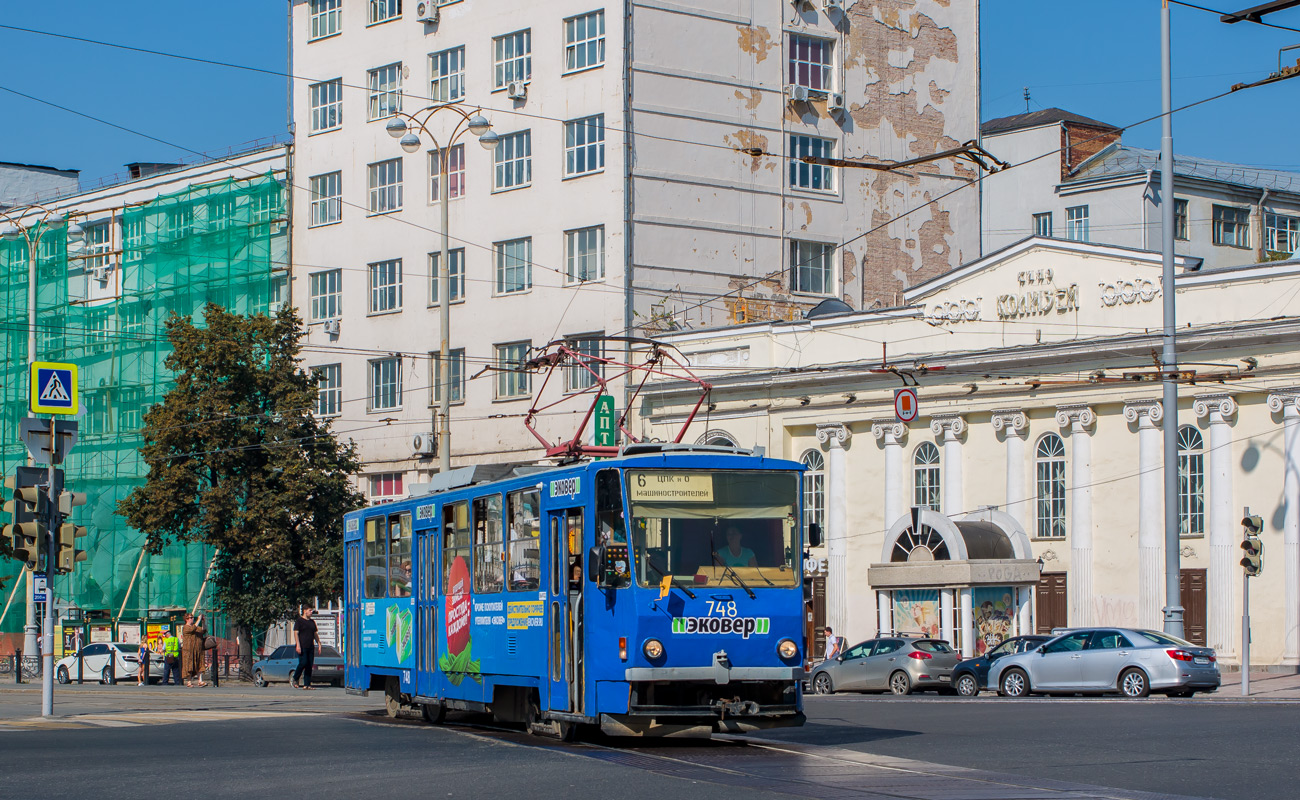 Екатеринбург, Tatra T6B5SU № 748