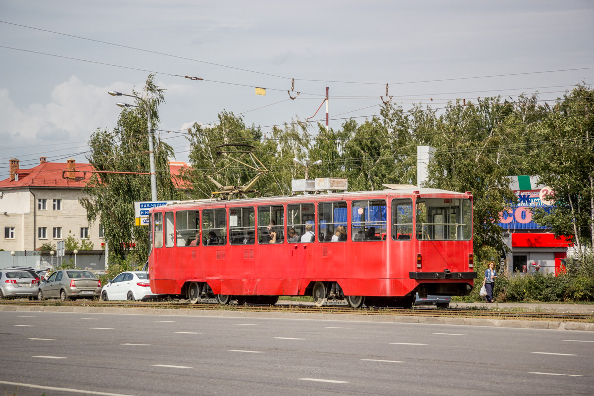 Казань, 71-402 № 1233