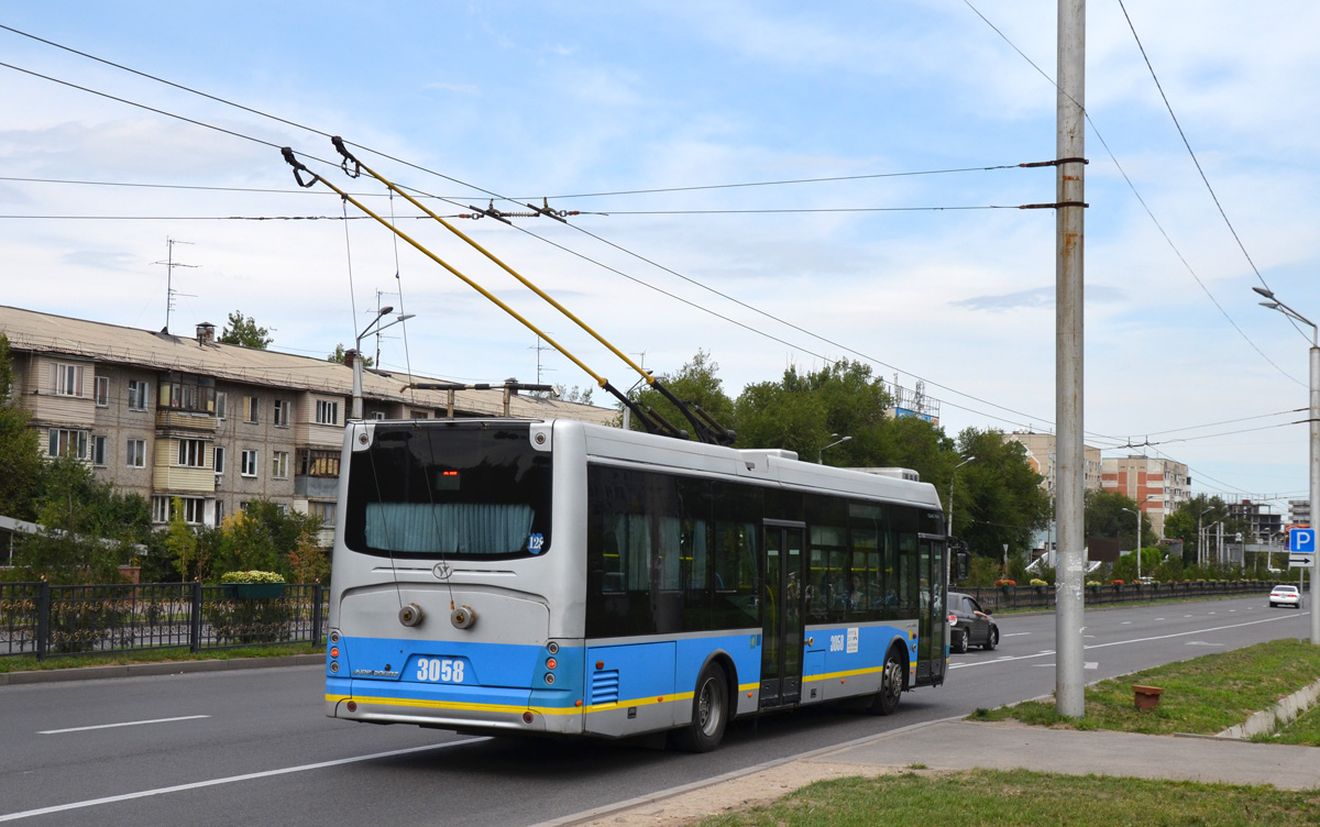 Almaty, YoungMan JNP6120GDZ (Neoplan Kazakhstan) N°. 3058