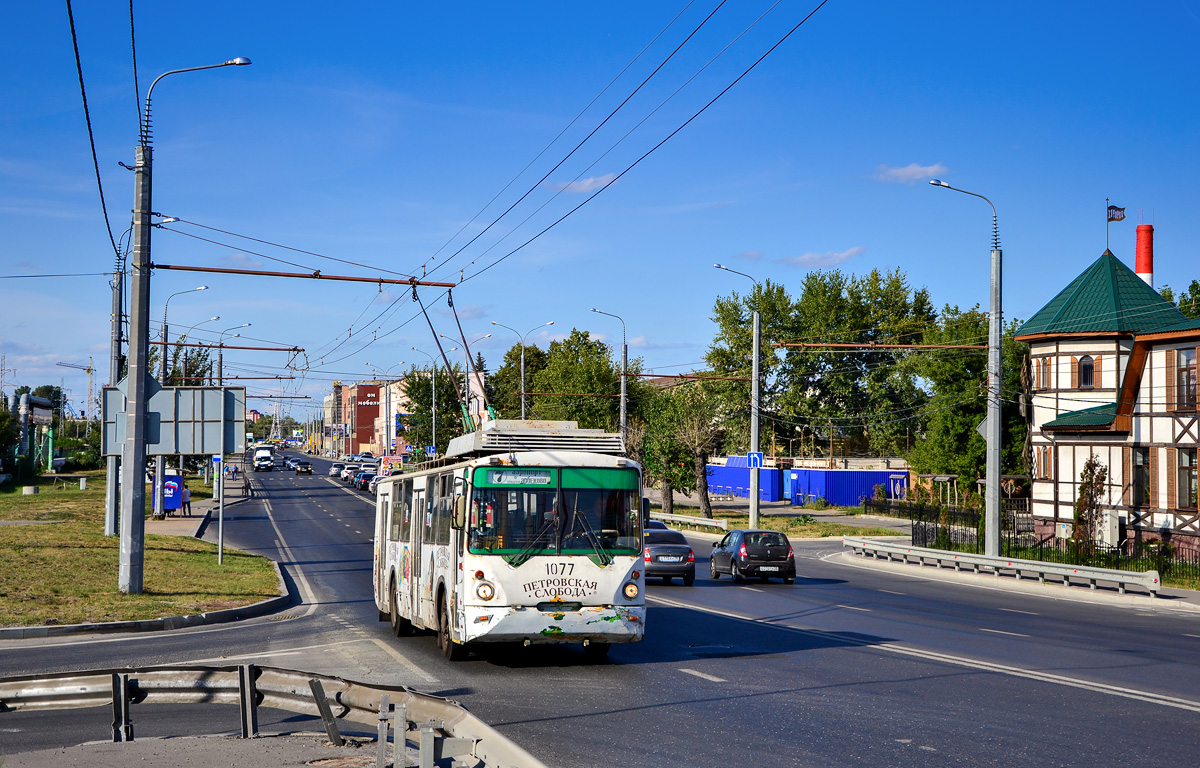 Пенза, ВЗТМ-5284 № 1077