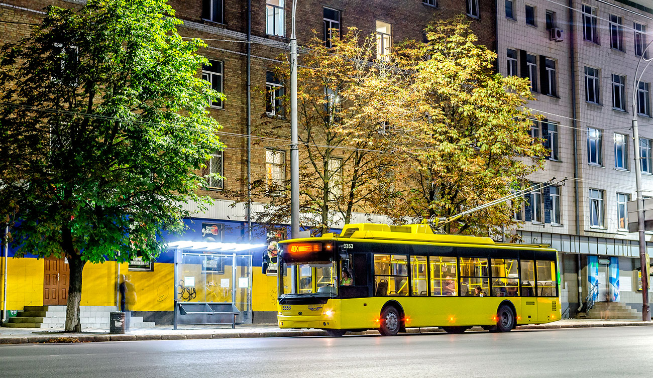 Kiev, Bogdan T70110 Nr. 3353