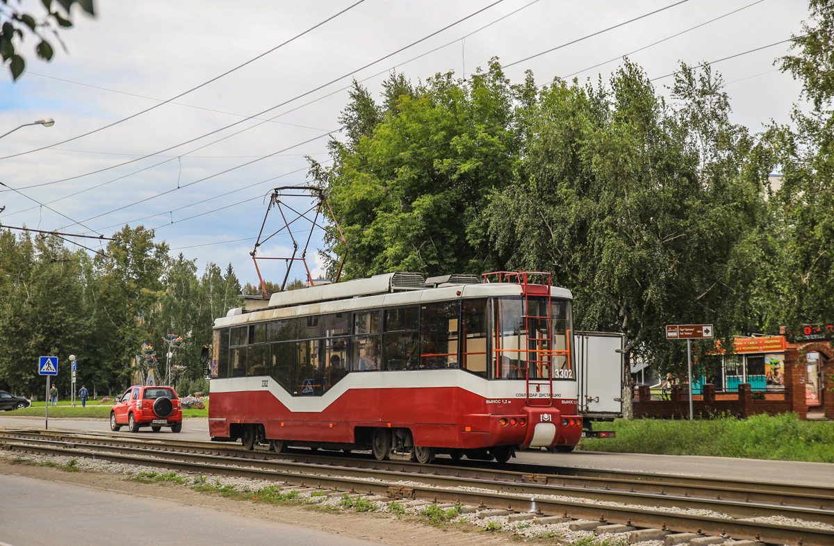 Барнаул, БКМ 62103 № 3302