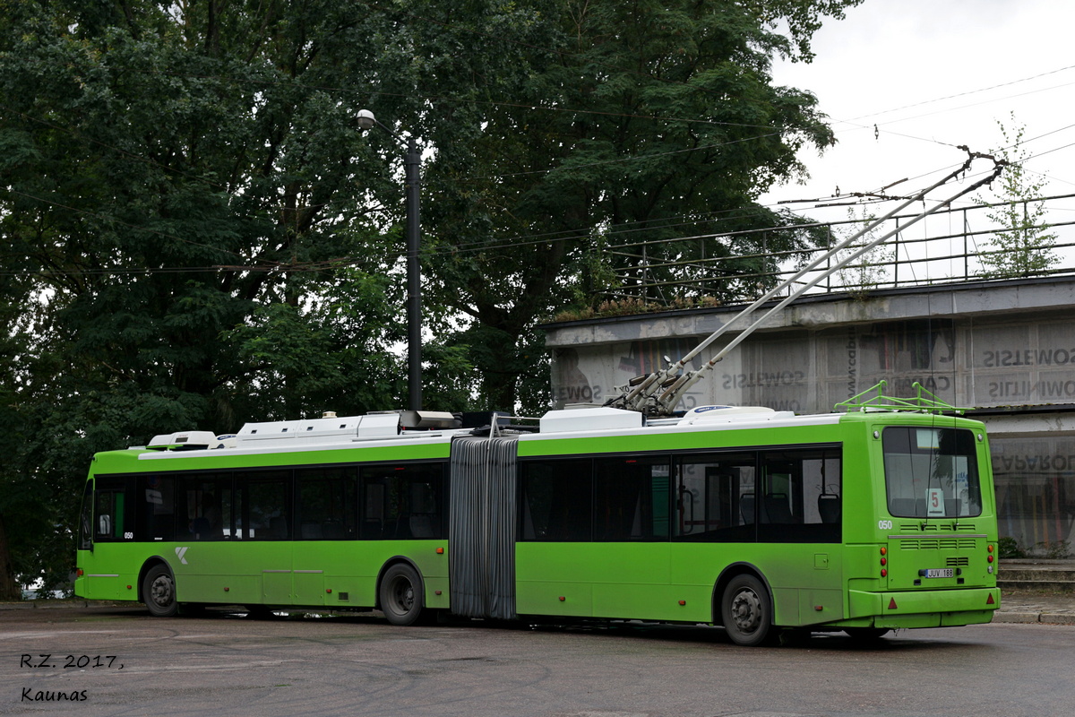 Каунас, Berkhof Premier AT18 № 050