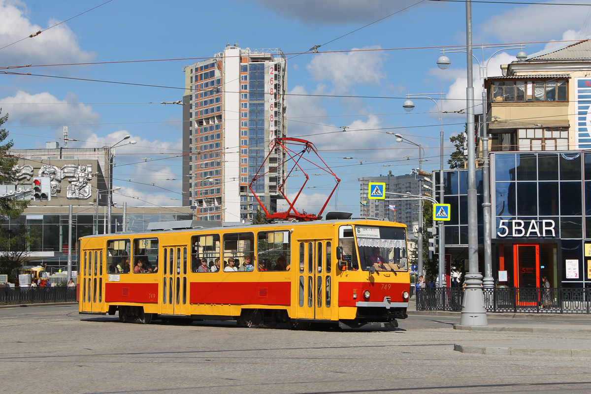 Екатеринбург, Tatra T6B5SU № 749