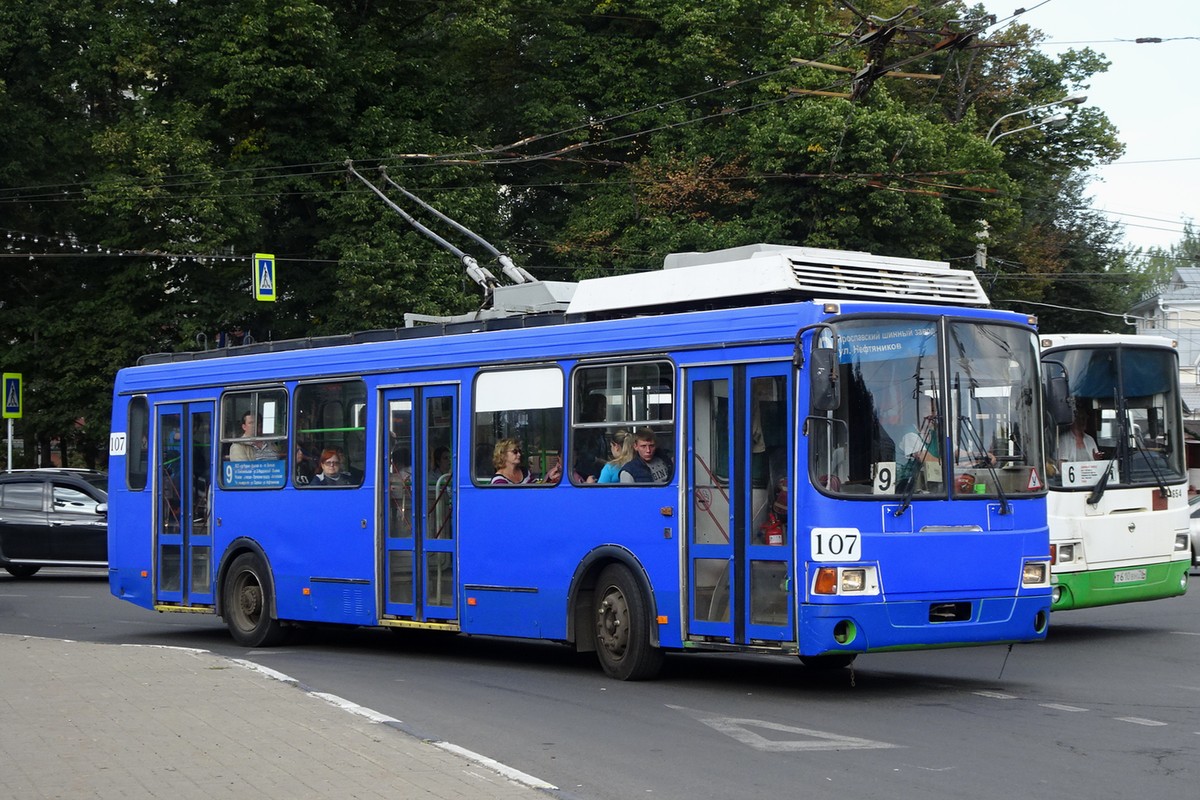 Ярославль, ЛиАЗ-5280 (ВЗТМ) № 107