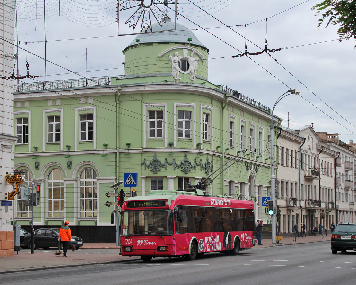 Гомель, БКМ 32102 № 1754