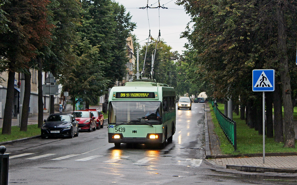 Минск, БКМ 32102 № 5439