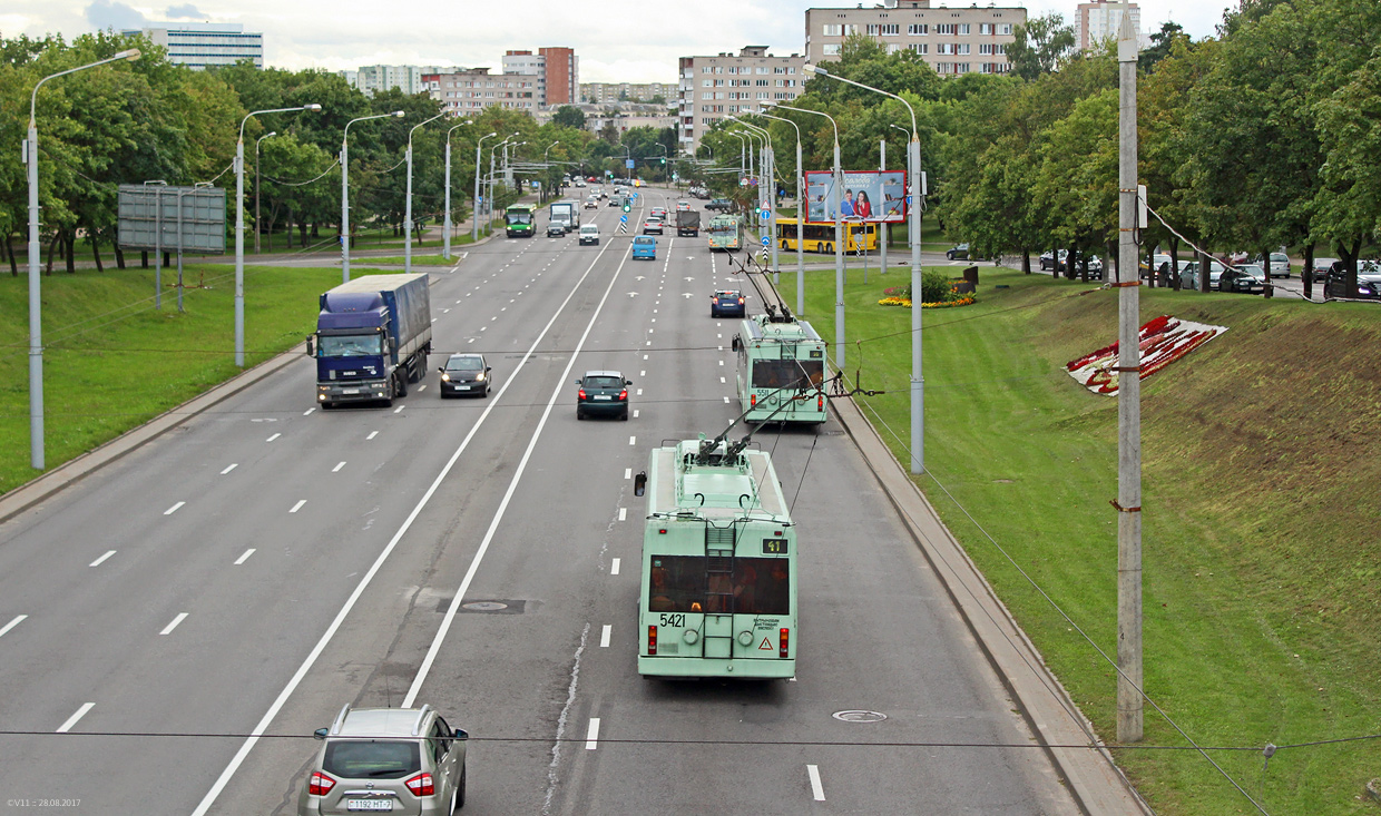 Минск, БКМ 32102 № 5421