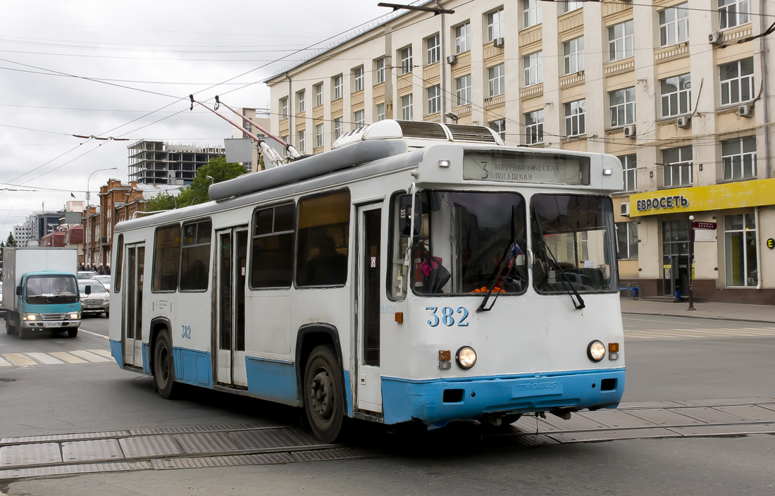 Екатеринбург, БТЗ-5276-04 № 382 Екатеринбург, БТЗ-5276-04 № 382