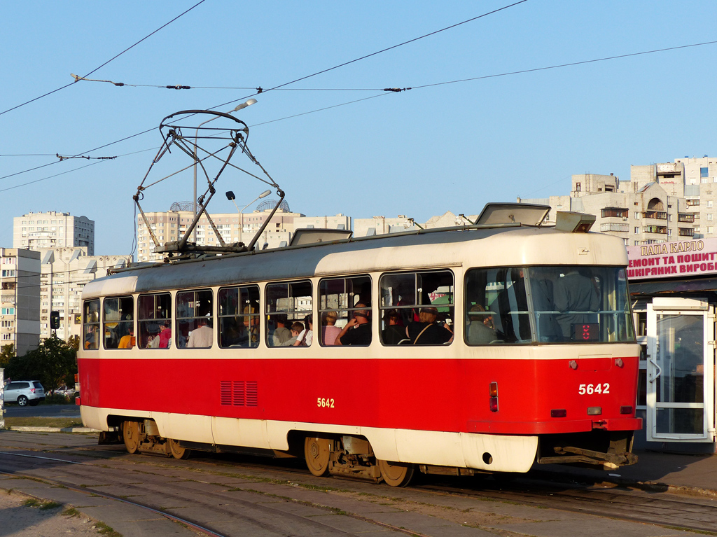Киев, Tatra T3SUCS № 5642