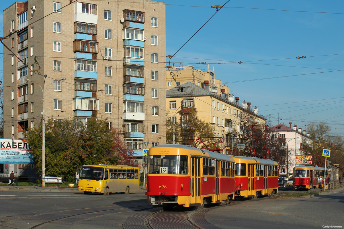 Екатеринбург, Tatra T3SU № 696