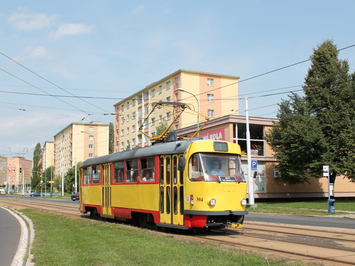 Мост ― Литвинов, Tatra T3M.3 № 304