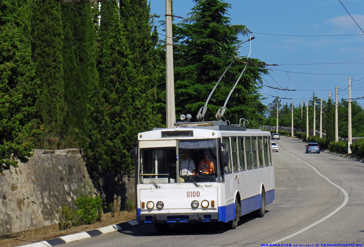 Крымский троллейбус, Škoda 14Tr89/6 № 8100