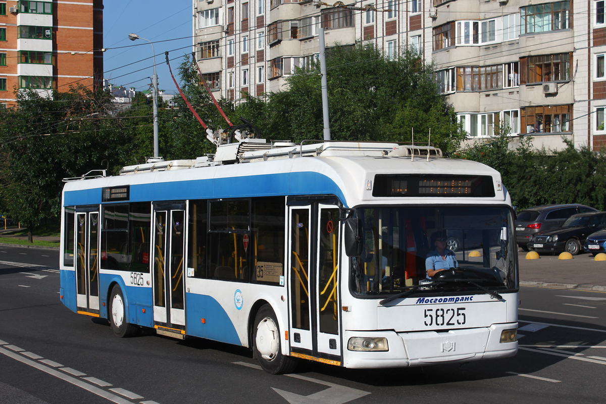 Moskva, BKM 321 Br. 5825