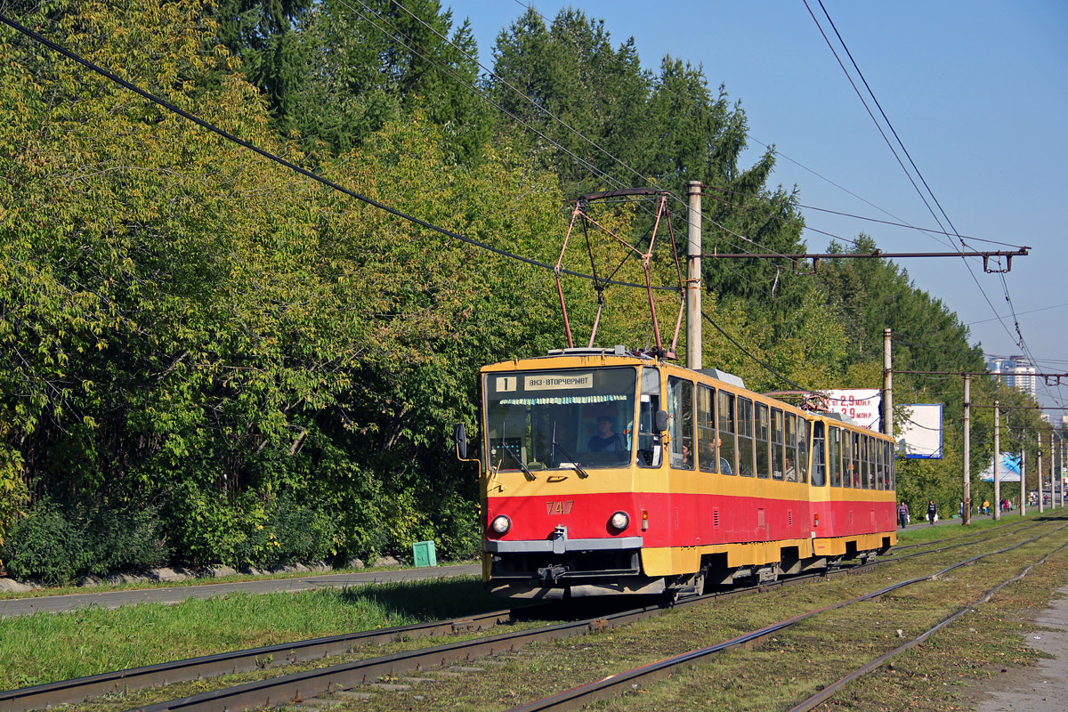 Екатеринбург, Tatra T6B5SU № 747