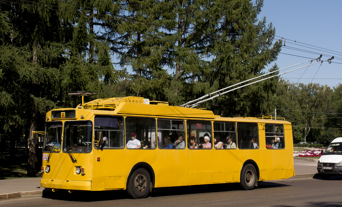 Стерлитамак, БТЗ-52011 № 1241