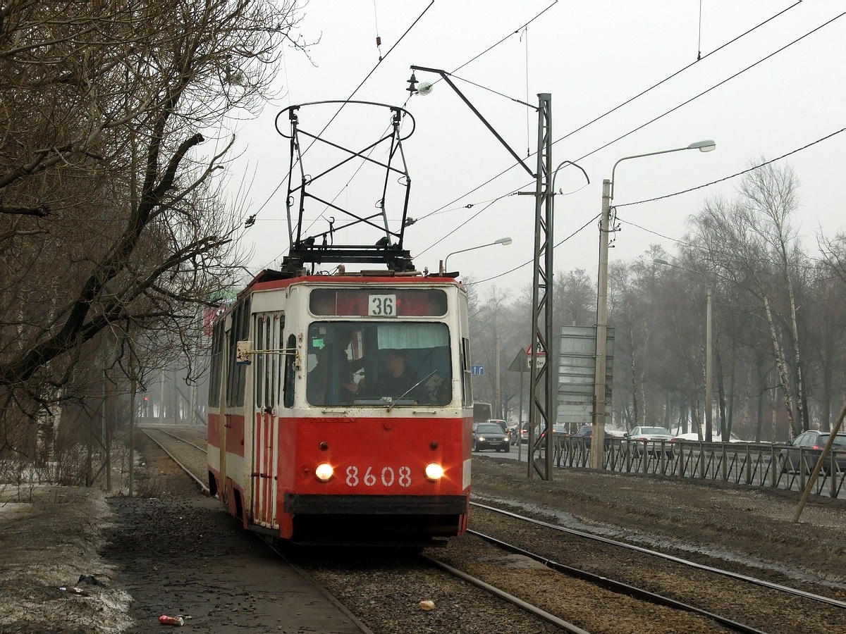 Санкт-Петербург, ЛМ-68М № 8608