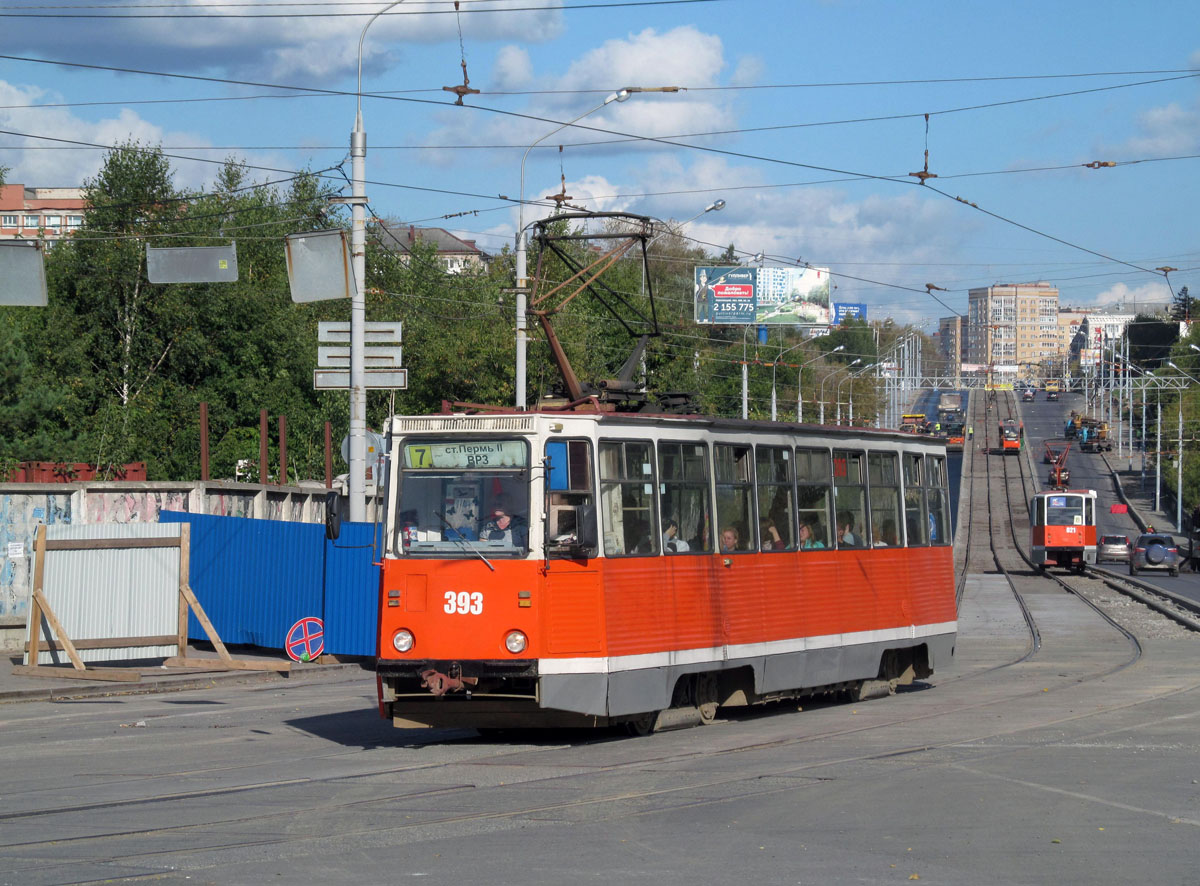 Пермь, 71-605 (КТМ-5М3) № 393