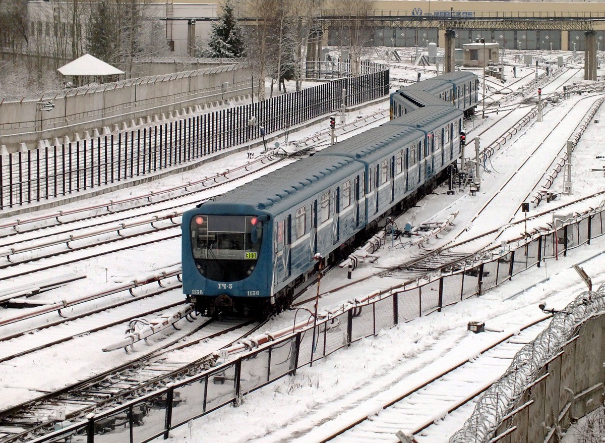 Sanktpēterburga, 81-717.5P № 1136