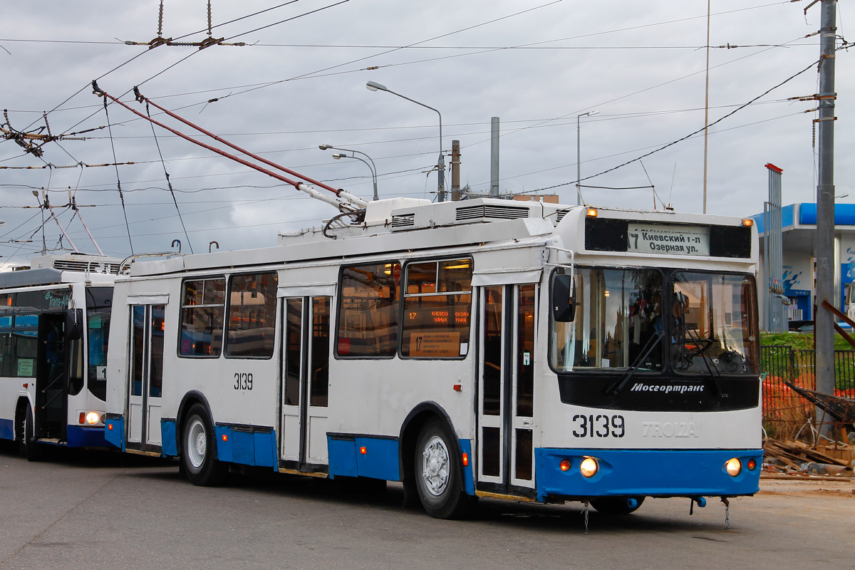 Москва, ЗиУ-682Г-016.02 (с широкой 1-й дверью) № 3139