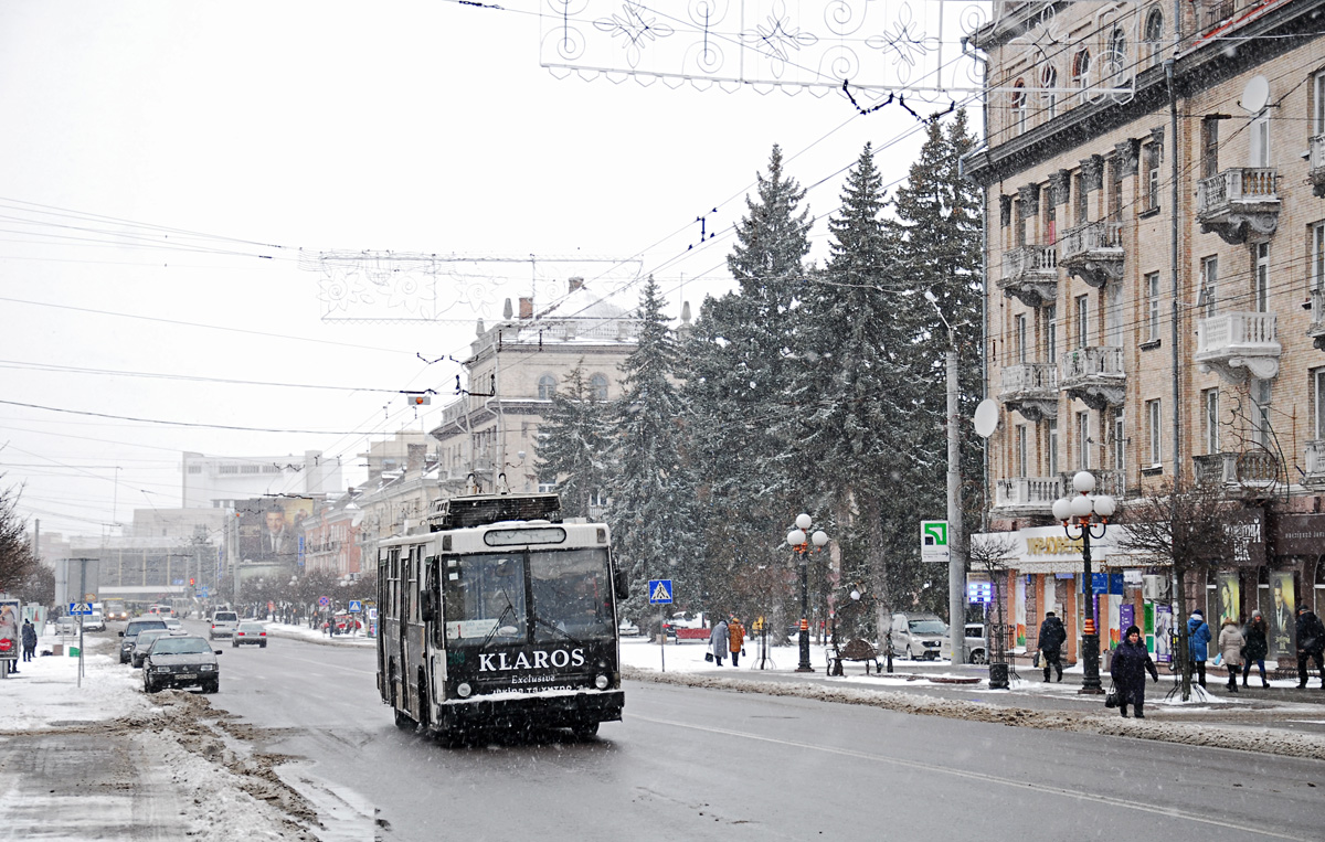 Luck, YMZ T2 č. 200