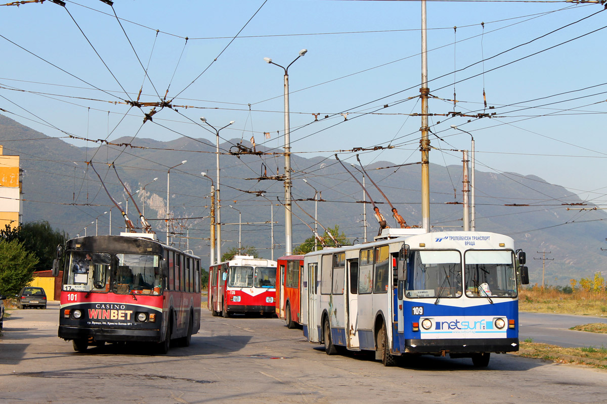 Враца, ЗиУ-682В1УБ № 101; Враца, ЗиУ-682В1УБ № 109