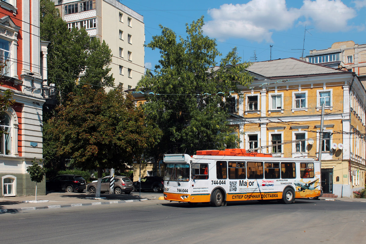 Saratov, ZiU-682G-016.02 N°. 2262