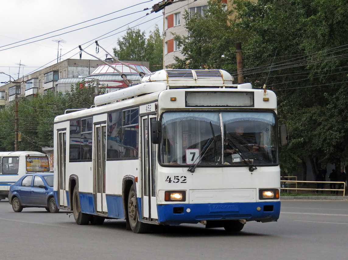 Киров, БТЗ-52764Р № 452