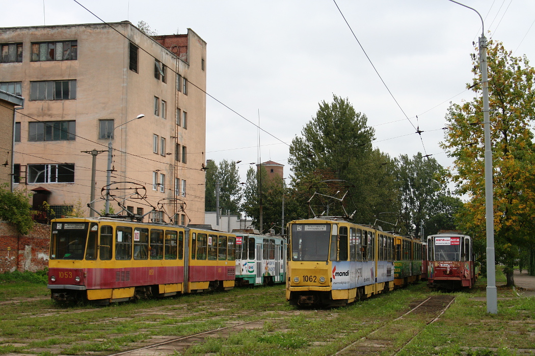 Львов, Tatra KT4SU № 1053; Львов, Tatra KT4SU № 1062 Львов, Tatra KT4SU № 1053; Львов, Tatra KT4SU № 1062