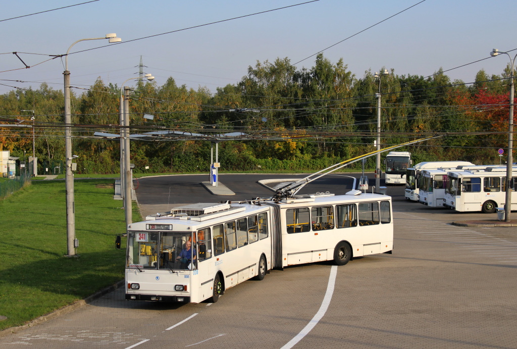 Хомутов, Škoda 15Tr11/7 № 008; Хомутов — Фотопоездка «Троллейбусы на севере» (30.09.2017)