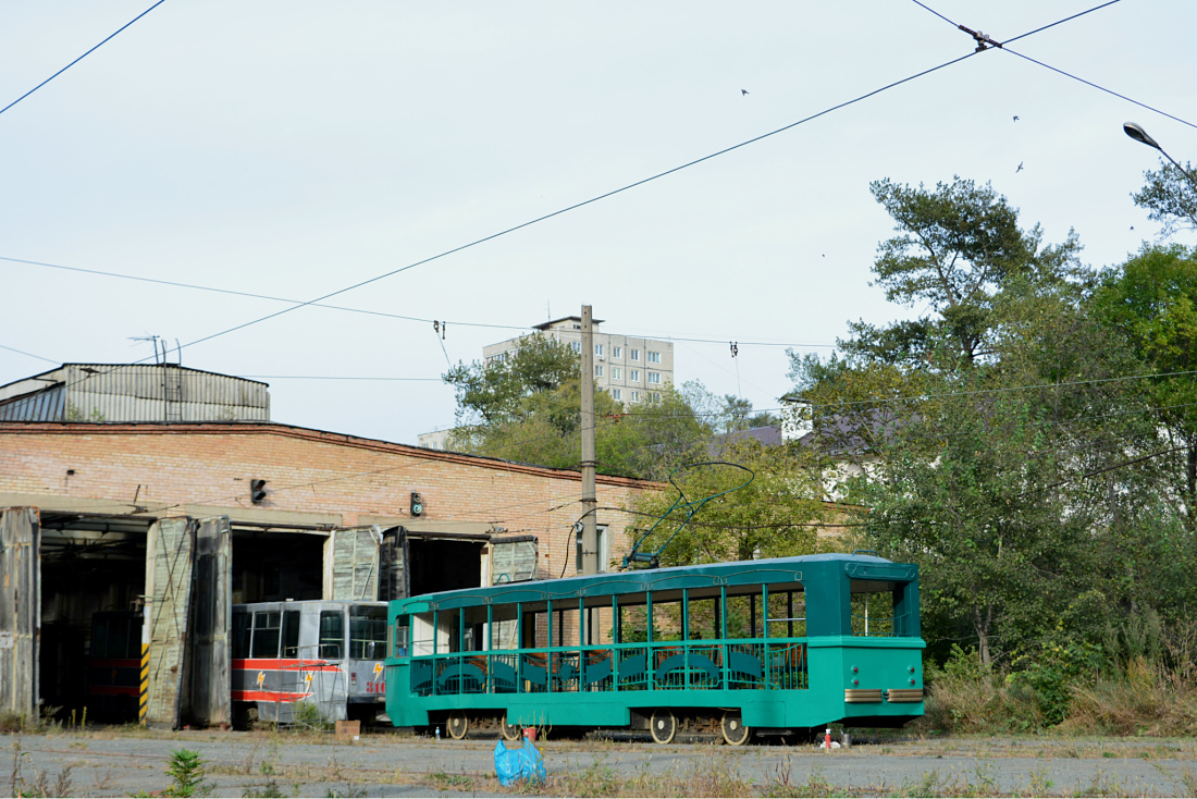Владивосток, РВЗ-6М2 № 251; Владивосток — Ретро-вагон