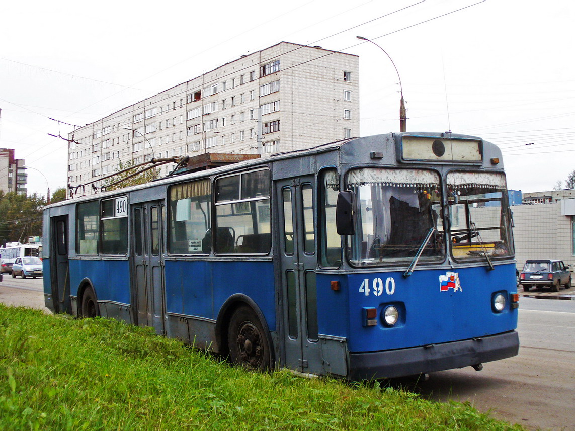 Киров, ЗиУ-682Г [Г00] № 490
