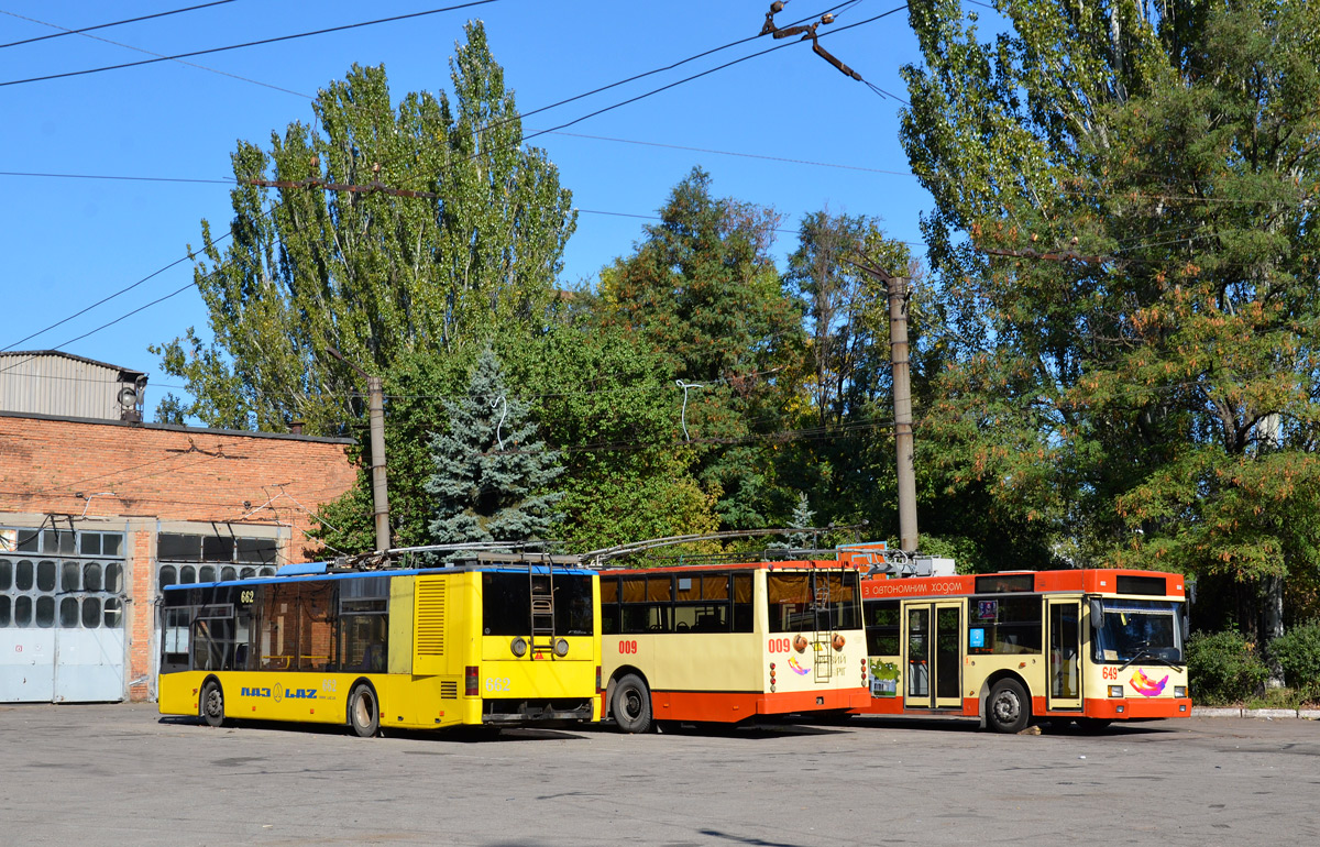 Кривой Рог, ЛАЗ E183D1 № 662