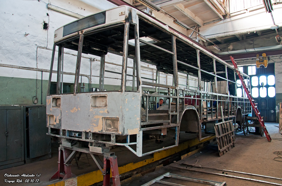 Кривой Рог, ЮМЗ Т2 мод. 7 № 663