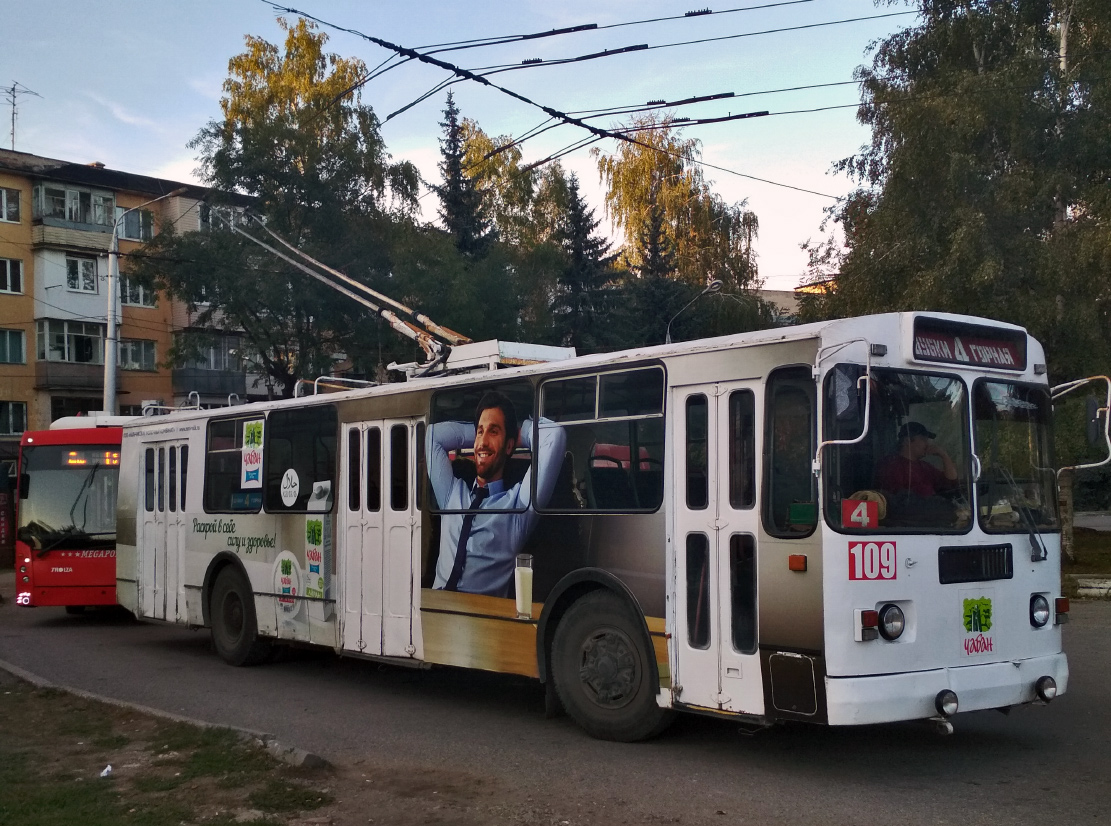 Нальчик, ЗиУ-682Г-016  [Г0М] № 109