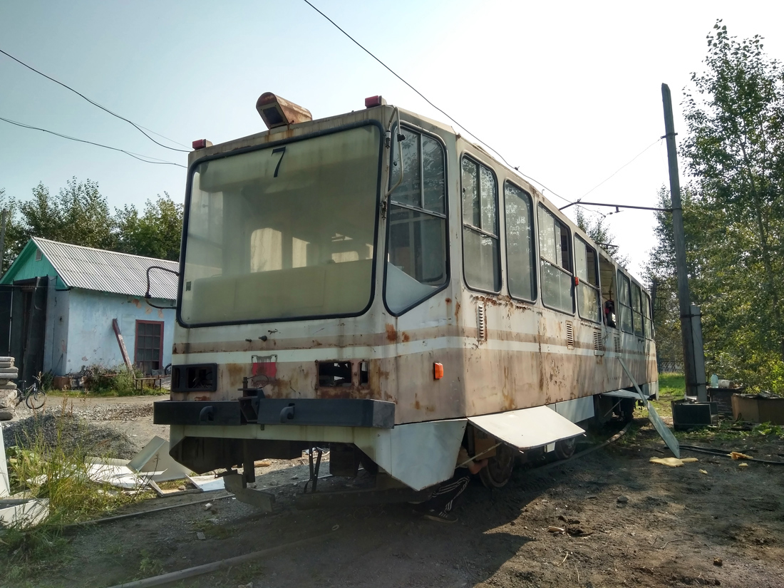 Краснотурьинск, 71-402 № 7