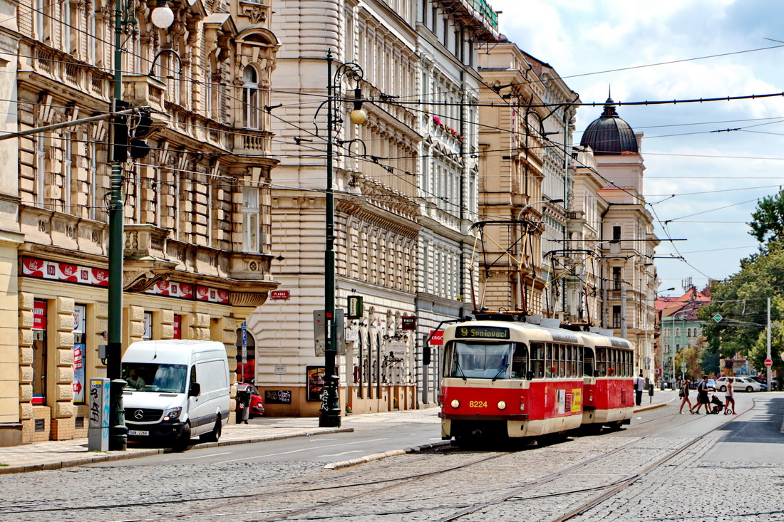 Прага, Tatra T3R.P № 8224