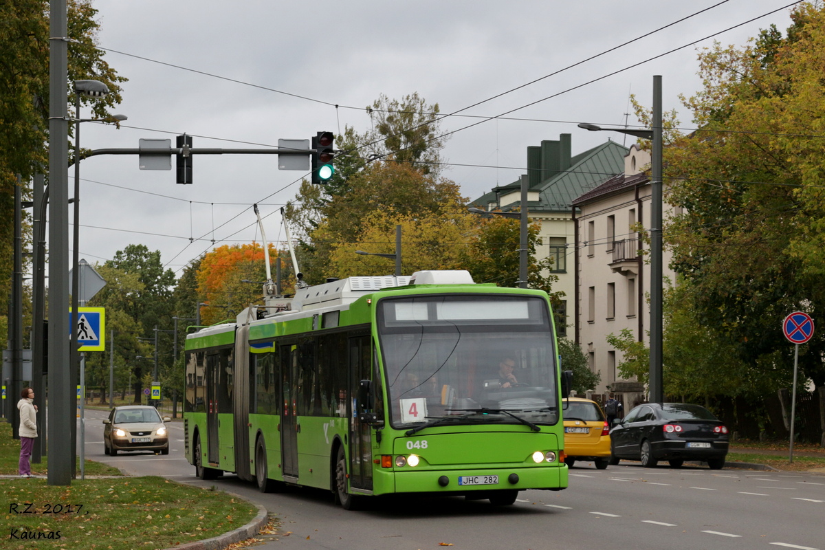 Каунас, Berkhof Premier AT18 № 048