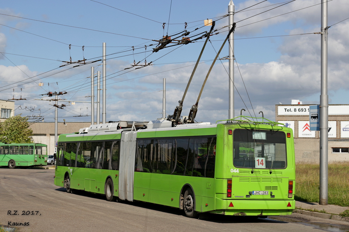 Каунас, Berkhof Premier AT18 № 044