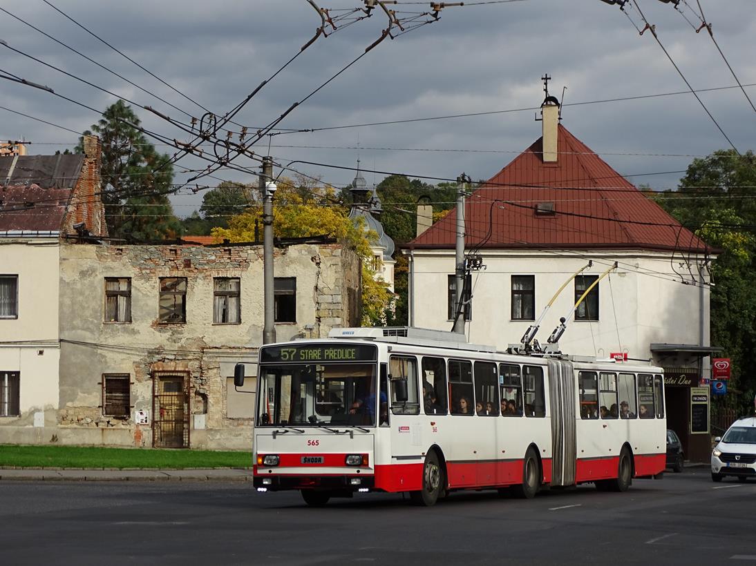 Ústí nad Labem, Škoda 15Tr13/6M Br. 565