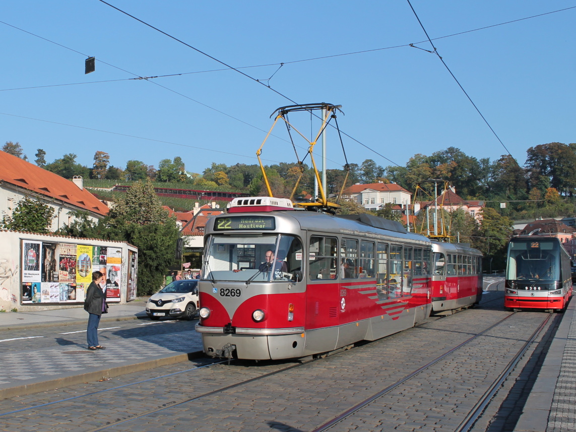 Prága, Tatra T3R.PLF — 8269