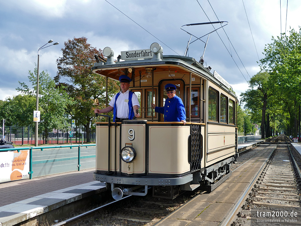 Потсдам, Двухосный моторный Lindner № 9