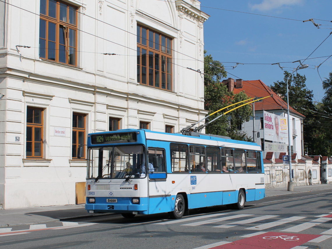 Брно, Škoda 17Tr № 3903