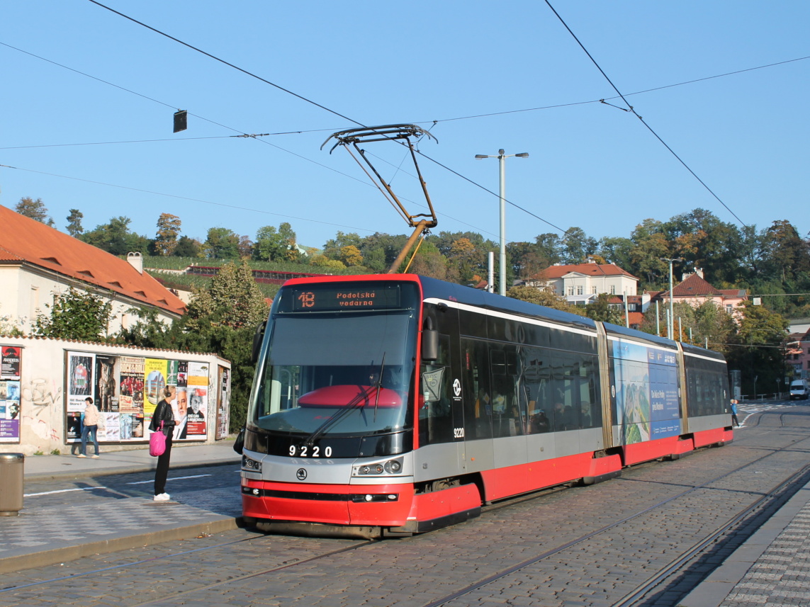 Прага, Škoda 15T3 ForCity Alfa Praha № 9320