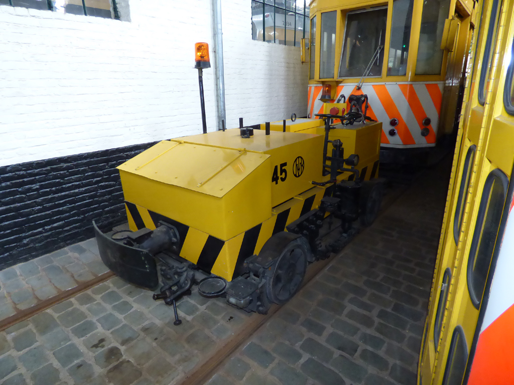 Брюссель, Двухосный аккумуляторный вагон № 45 Брюссель, Двухосный аккумуляторный вагон № 45