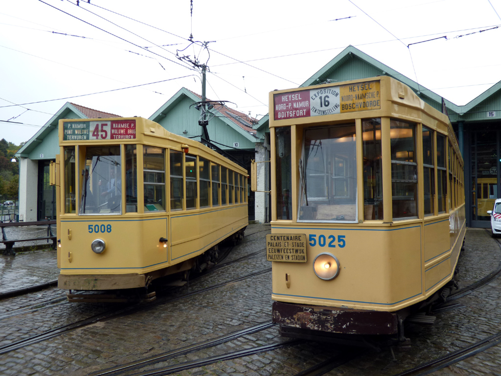 Брюссель, MIVB/STIB Series 5000 № 5008; Брюссель, MIVB/STIB Series 5000 № 5025