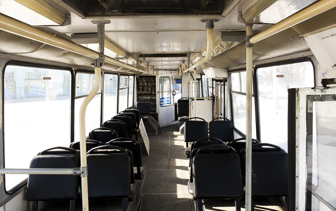 Уфа, БТЗ-5276-04 № 1077; Уфа — Салоны