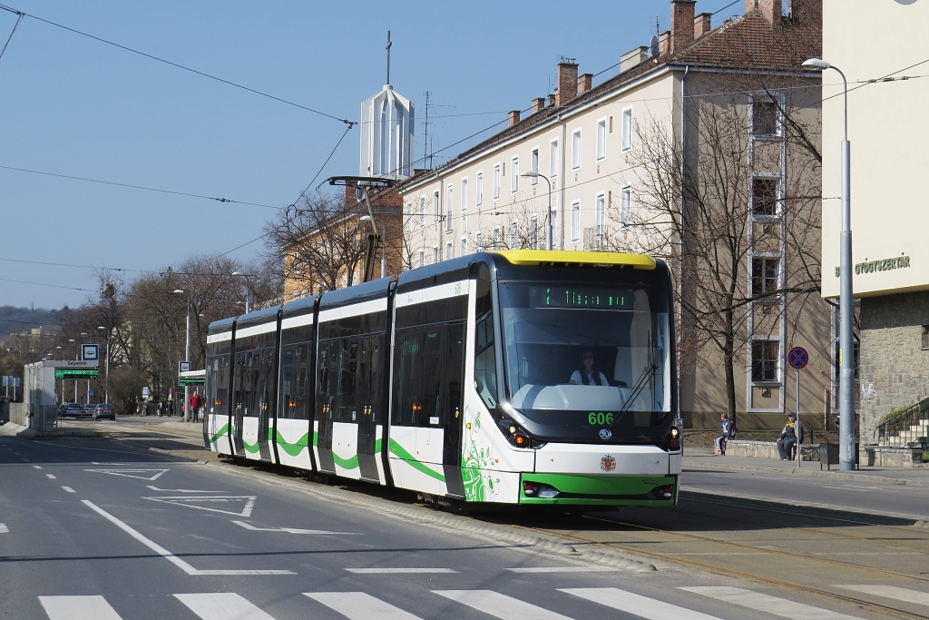 Мишкольц, Škoda 26T ForCity Classic № 606