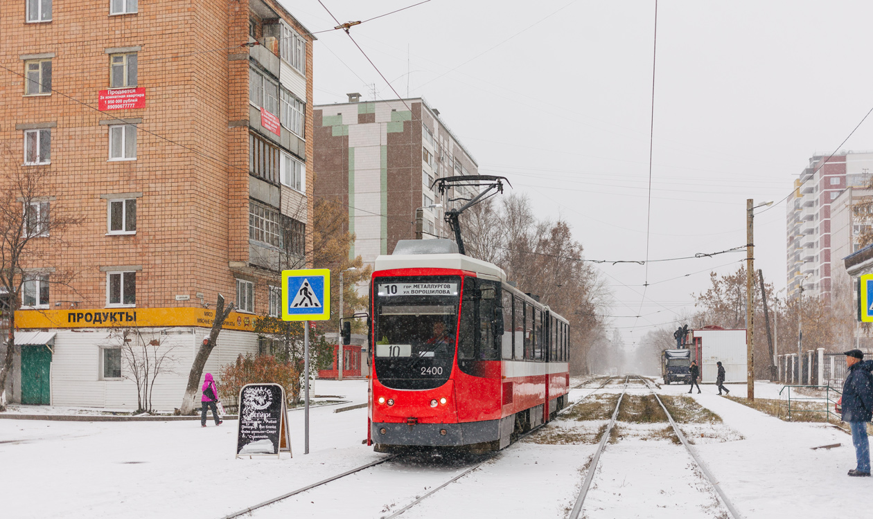 Iževska, Tatra KT4DM № 2400