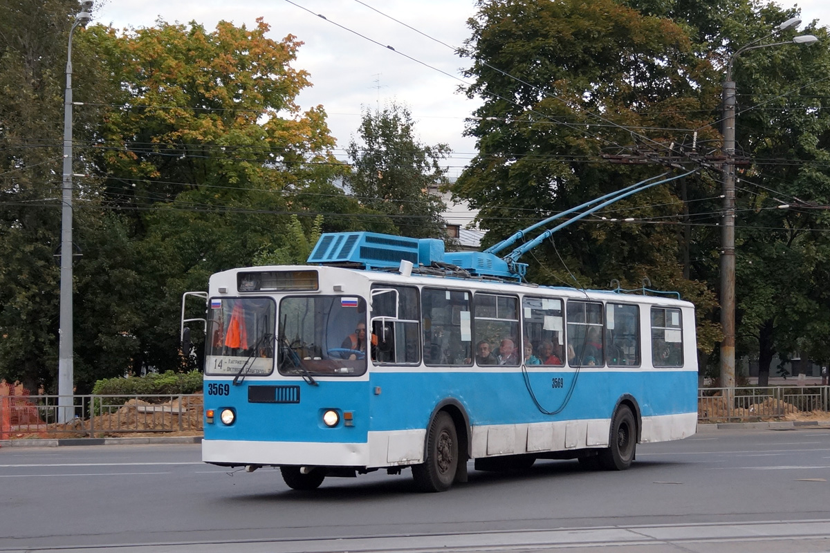 Нижний Новгород, Нижтролл (ЗиУ-682Г) № 3569